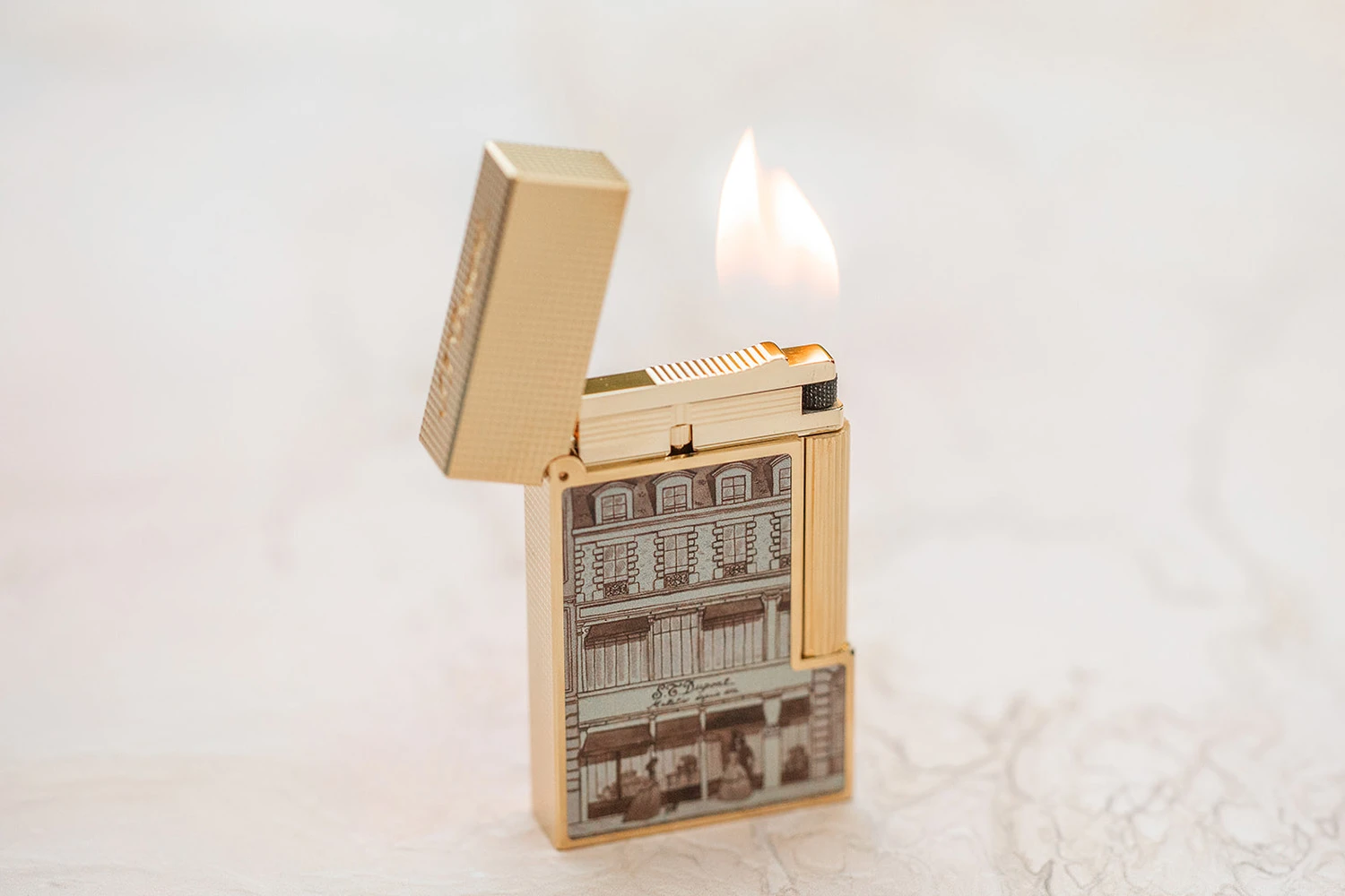 S.T. Dupont Ligne 2 Hotel Particulier Flint Lighter - Yellow Gold S.T. Dupont Ligne 2 Hotel Particulier Flint Lighter - Yellow Gold -Lighter Shop s t dupont ligne 2 hotel particulier flint lighter yellow gold 64